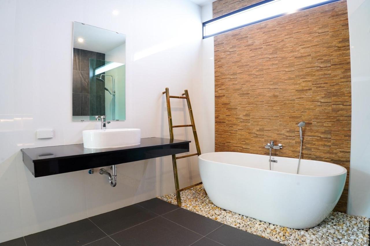 Baankaan Pool Villa 1 Ban Klong Haeng Екстер'єр фото